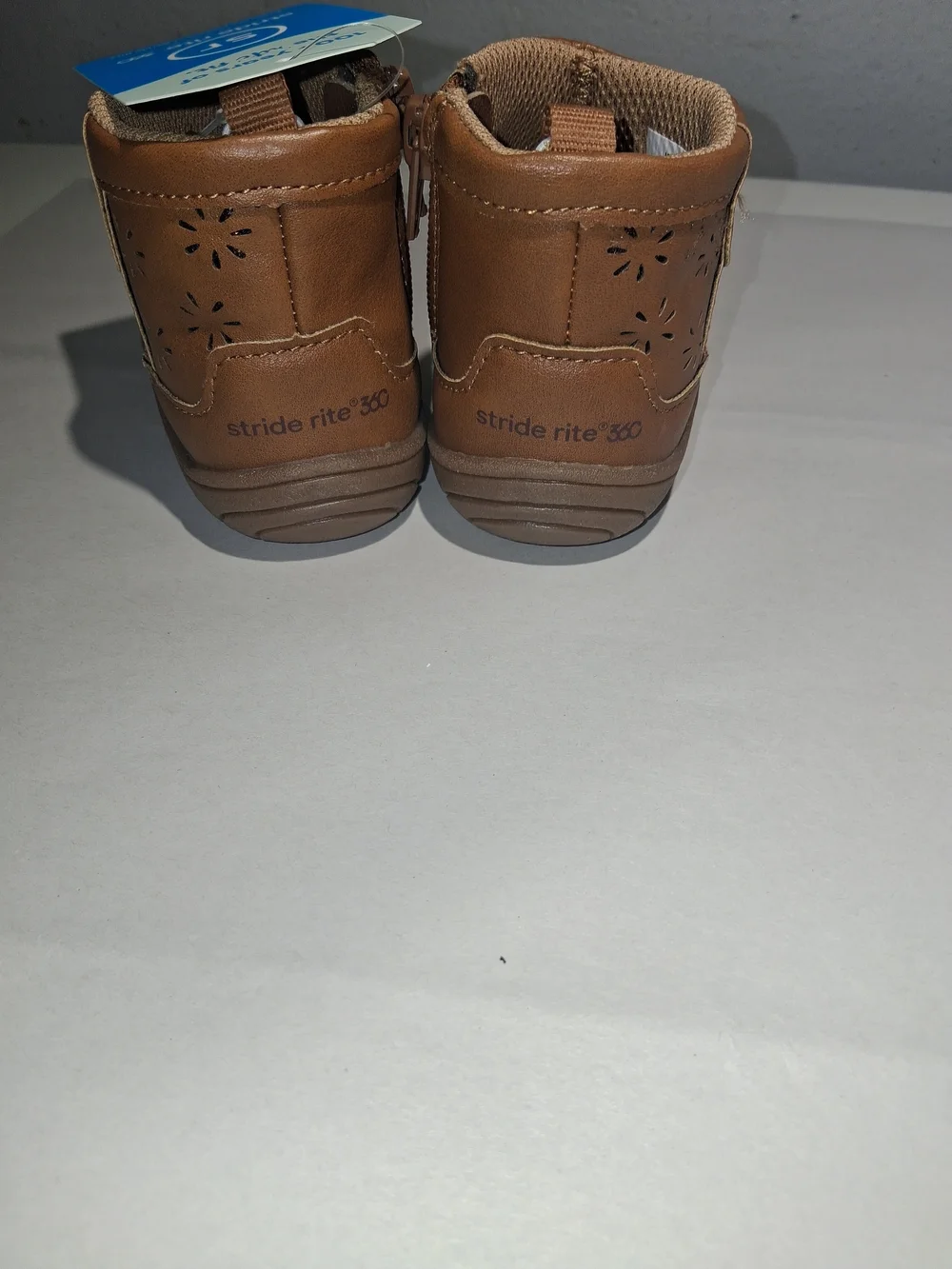 Stride Rite tan brown